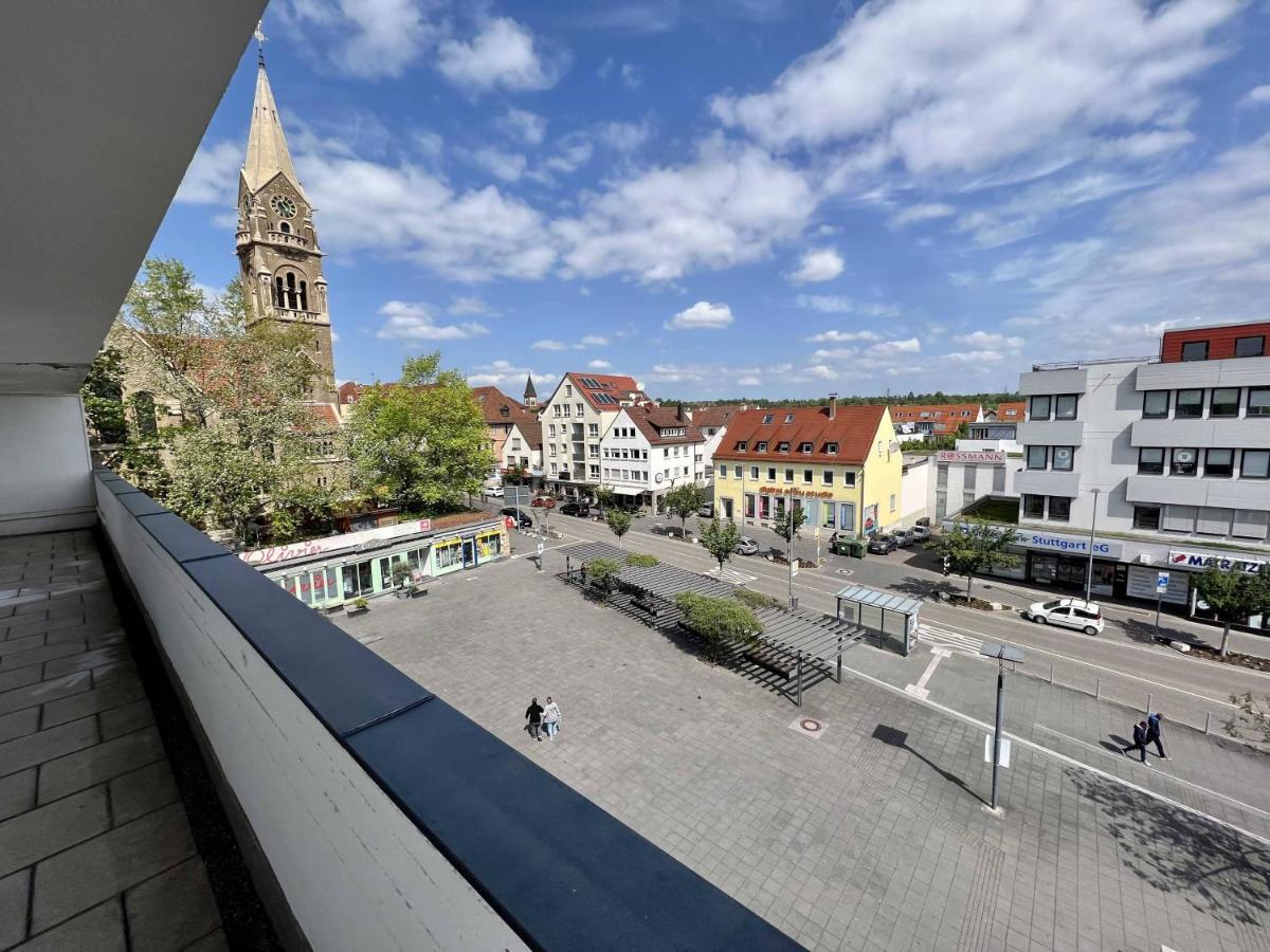 Nujen- Hotel Und Apartment Stuttgart Zuffenhausen Exteriör bild